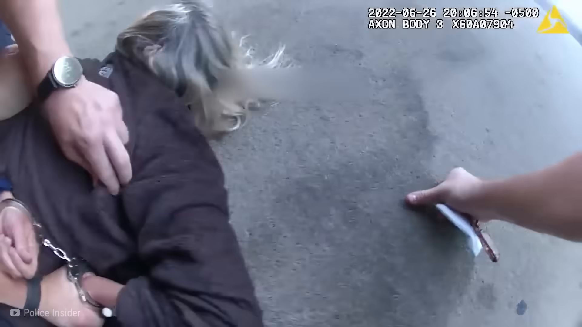 T2704018 Cuando Las Karens Racistas Consiguen KARMA INSTANTÁNEO! part2