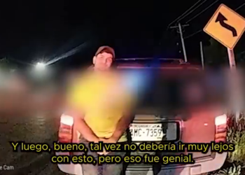 T3004019 Cuando Un Policía Falso Intenta Detener Un Polic part2