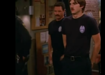 T3817017 Kelso gets wicked burn #funny #new #tvshowclips #series #comedy part2