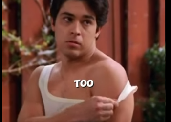 T2338001 Fez tries to RIZZ Jackie mom part2