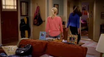 T2733011 Violet Likes Bonnie More Than Christy Mom part2