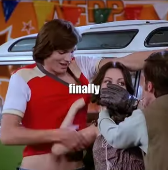 T2737019 Last person to leave his hand, wins van! part2