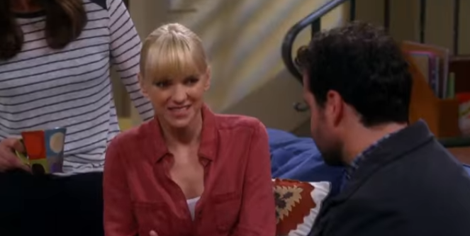 T3033002 Violet Year Old Boyfriend Wants to Propose part2