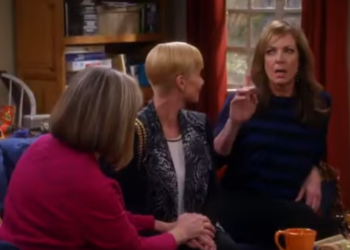 T3033003 Bonnie Starts to Believe in God Mom part2