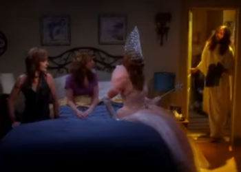 T0233001 Bonnie Is Haunted by Her Angel Devil Mom part2