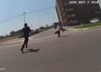 T1004003 Cuando Los Buenos Policías Humillan Los part2