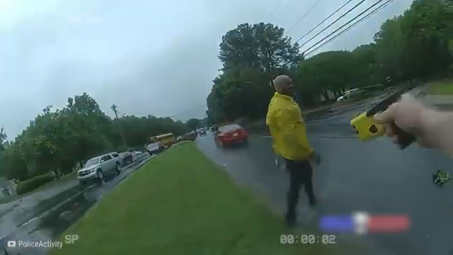 T0604023 Cuando La Policía Se Enfrenta Delincuentes SOBRE part2