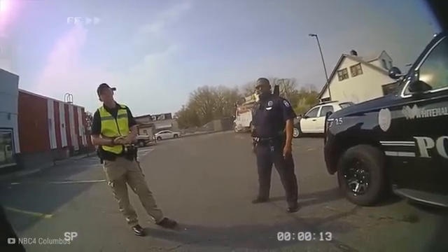 T1404013 Cuando Los Falsos Policías Se Dan Cuenta De Que Ha part2