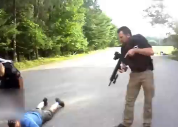 T1804008 Cuando La Policía Atrapa Los Depred dores Justo part2