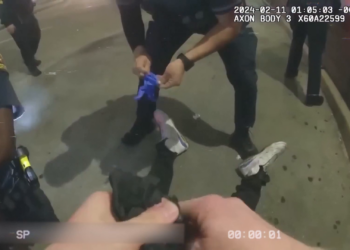 T2604013 Momentos En Los Que La Policía Llegó Justo Tiem part2