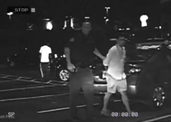 T1804014 Cuando Se Detiene HÉROES En Vez De part2