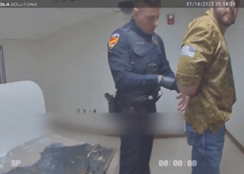 T2204010 El Momento En El Que Sobornan Los Policías part2