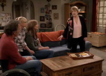 T0133002 Bonnie Stands Up her Tenants Mom part2