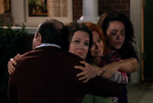 T0136008 Vince Hides Secret Joyce Mike Molly part2