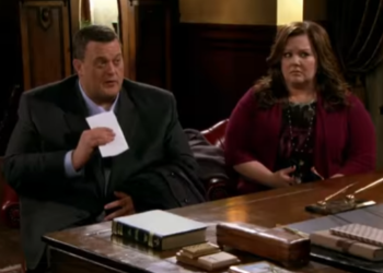 T0336010 Mike Molly Fail Their Pre Wedding Interview part2