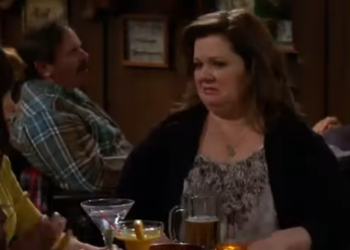 T0336018 Joyce Has Confession Mike Molly part2