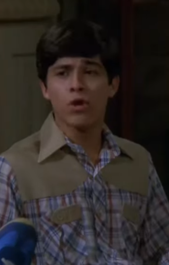 T0337019 Dick Tracy Gets Stuck In Giant Clam part2