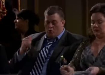 T0636004 Mike Molly Road to Love Mike Mol part2