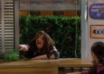 T0636006 Molly Follows Her Dreams… By Quitting Her Job part2