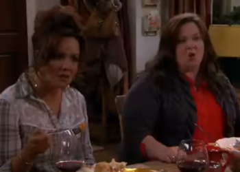 T0636009 Mike Molly Wedding Vows Are VERY Different part2