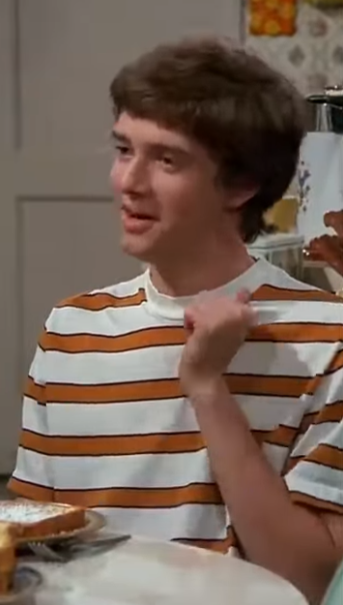 T0637007 Laurie Forman Causing Chaos at Breakfast That7 part2