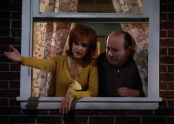 T0636015 Harry Comes Out Mike Molly part2