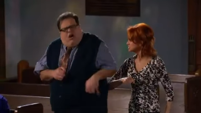 T0636016 Mike Molly Wedding Rehearsal Gets Hostile part2