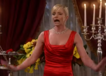 T0333010 Jill Sets Gala on Fire Mom part2