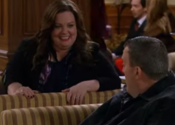 T1036031 Mike Molly Steal Star Hotel Room Sex part2