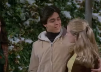 T1037006 Fez’s New Girlfriend part2