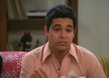 T1037010 Funny Fez Moments part2