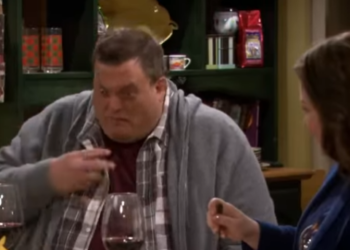 T1436003 Mike Molly Hilarious Arguments Mike Molly part2