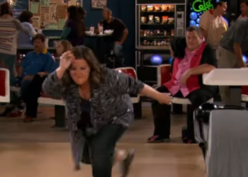 T1436009 Molly Moments Mike Molly part2