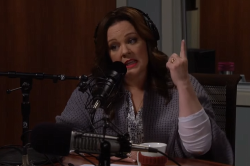 T1436025 Molly Big Interview Fail Mike Molly part2