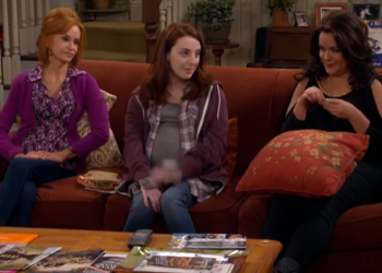 T1436040 How Molly Homeless Student Gets Money Mike part2