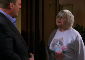 T1436048 Vince Confronts His Real Wife Mike Molly part2