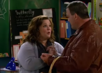 T0336003 Was Trying to Be Spontaneous Mike Molly part2