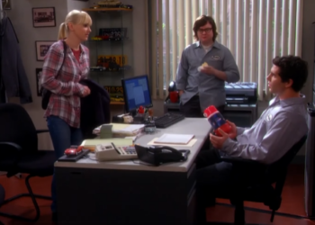 T2433009 Bonnie Steals Her Late Husband Ashes Mom part2