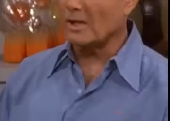 T0337003 Eric Gets Caught Smoking Thats70sShow #shorts part2