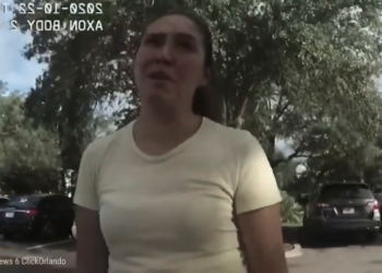 T0504006 Cuando Los Polici as Salvan Bebe De Coches Cal part2