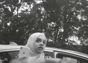 T1304021 Cuando Karens Agresivas Creen Que Son Intocables part2