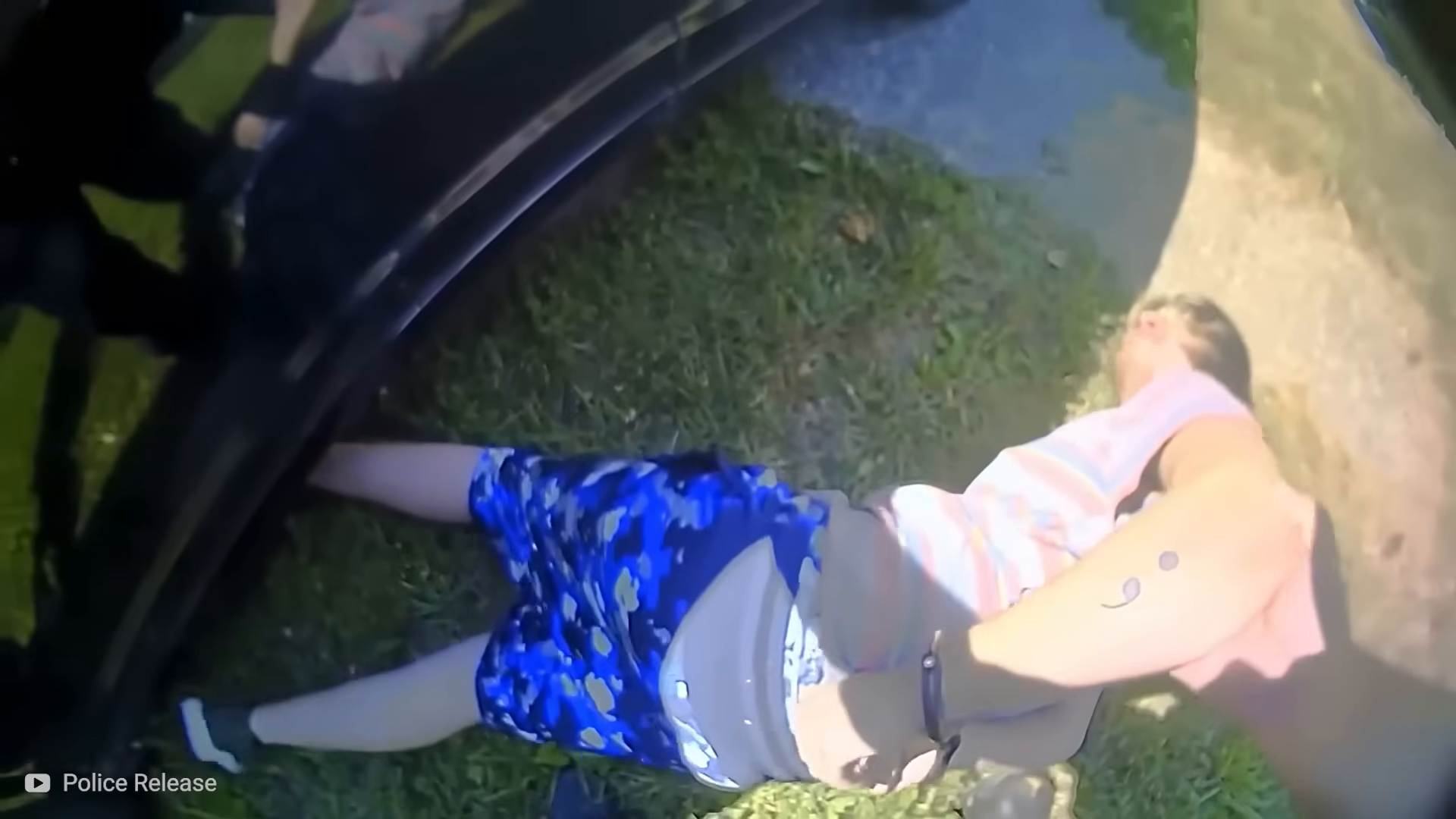 T1304008 Cuando Los Molestos Gen Se Encuentran Con Los Po part2