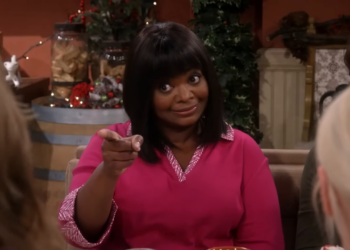 T1033008 Funniest Scenes Season Mom (2) part2