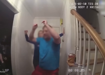 T1304003 Cuando Las Personas WOKE Ignorantes Son part2