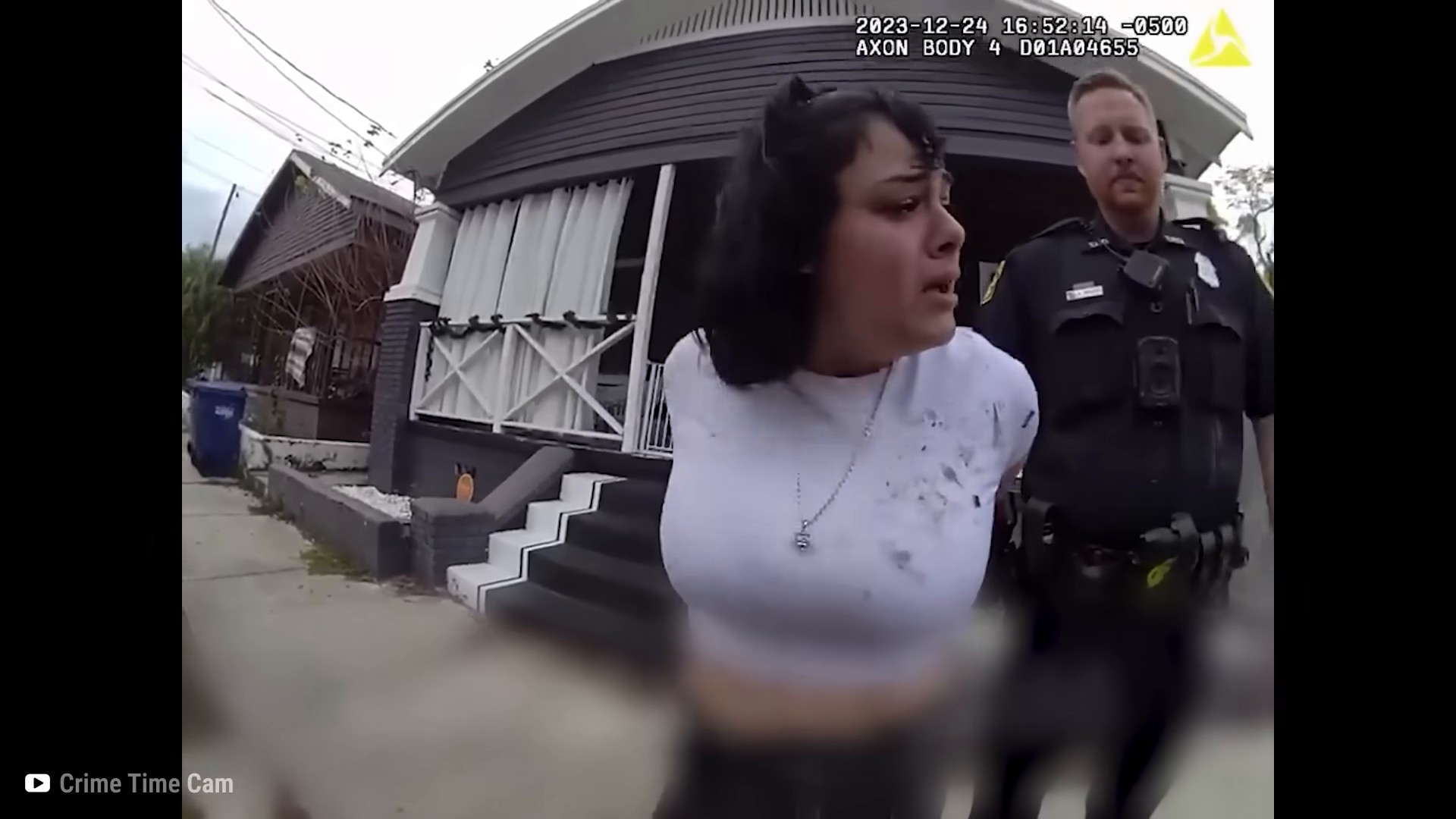 T1004006 Cuando Policías Héroes Salvan Hombres De part2