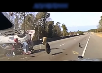 T1704009 Las persecuciones policiales más brutales a alta velocidad captadas por cámaras de salpicadero #39 part2