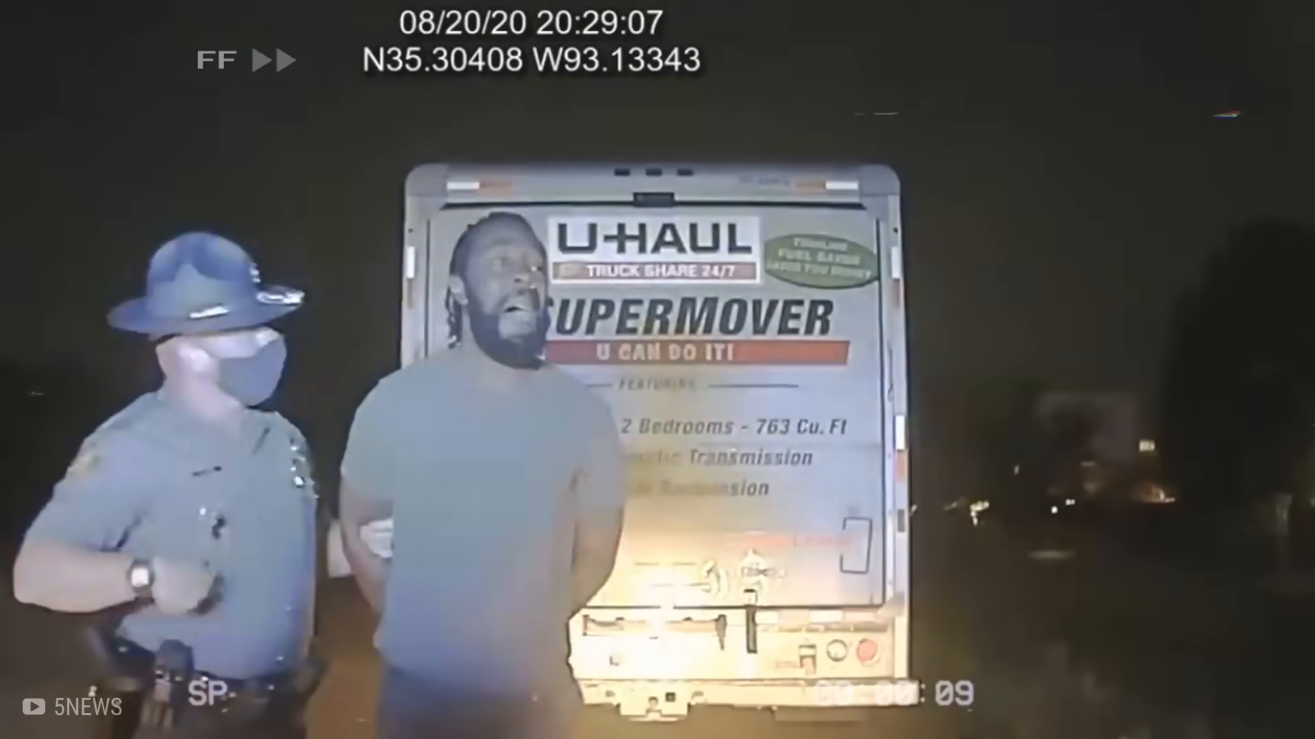 T0704005 Cuando Los Polici as Tienen Que Arrestar Sus Hij part2