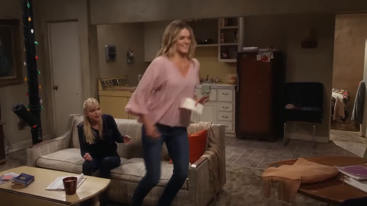 T1333006 Funniest Scenes Season Mom (1) part2