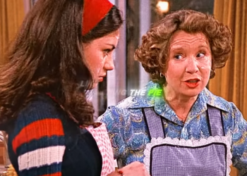 T1737005 Jackie tried to make a pie.⧸ That ’70s Show #ae #shorts #movie #film #tvshow #that70sshow part2