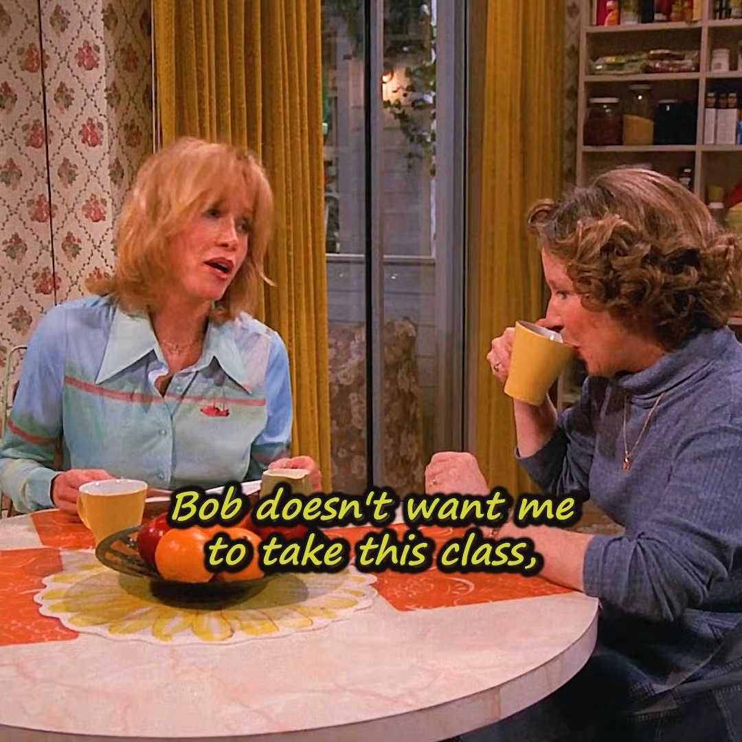 T2037002 Midge wants to take a class on feminism at the community college.⧸ That ’70s Show #ae #shorts part2